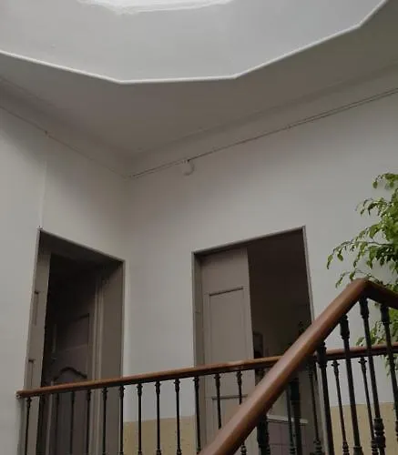 Chez Et Karine Bed & Breakfast 4*